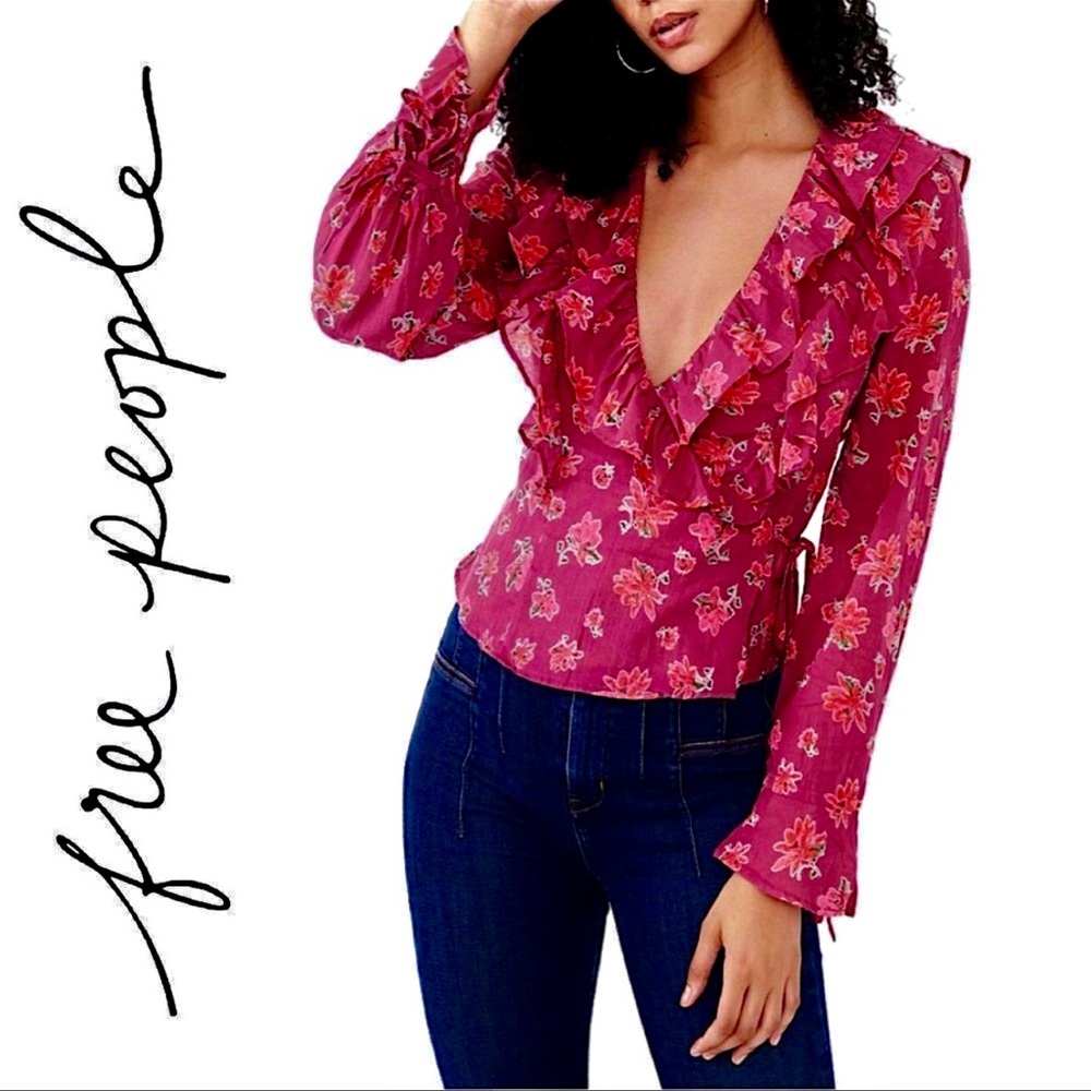 NEW✨🛍️ Free People Amanda Ruffle Long Sleeve Top
In Sultry Combo